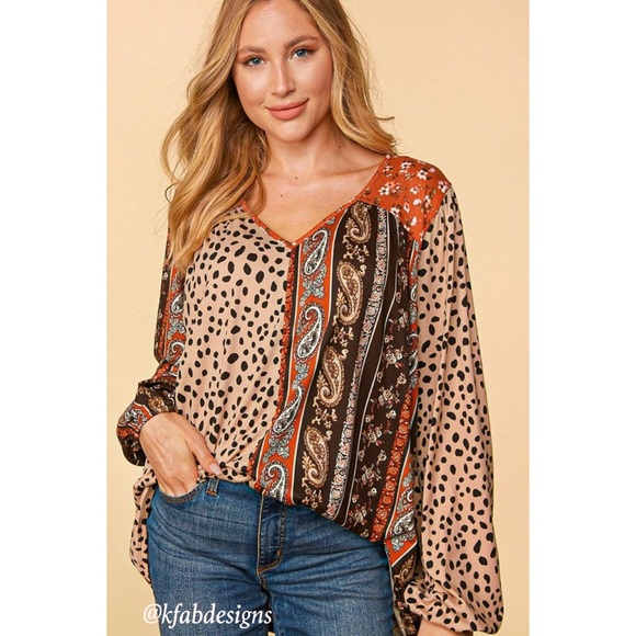 ❤️LAST 1! V Neck Soft Knit Boho Leopard/Floral Color Block Top w/Bubble Sleeves - Picture 5 of 10